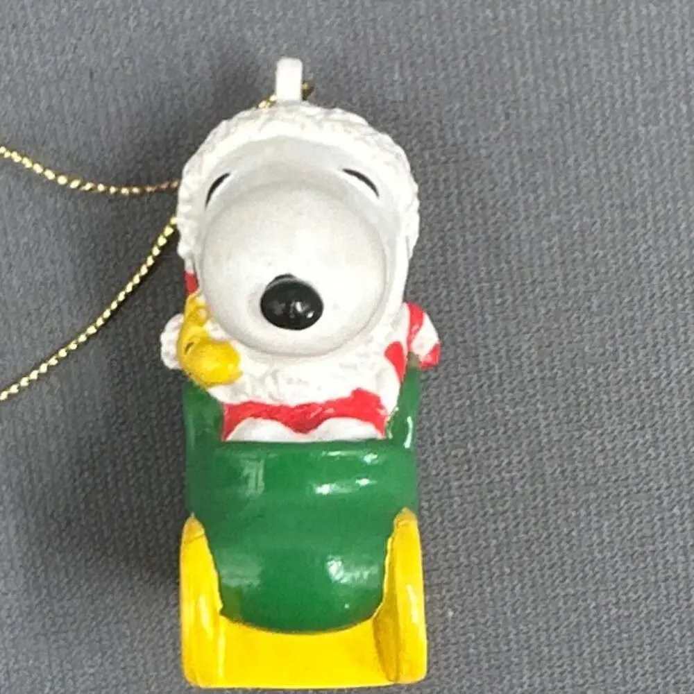 Peanuts title vtg